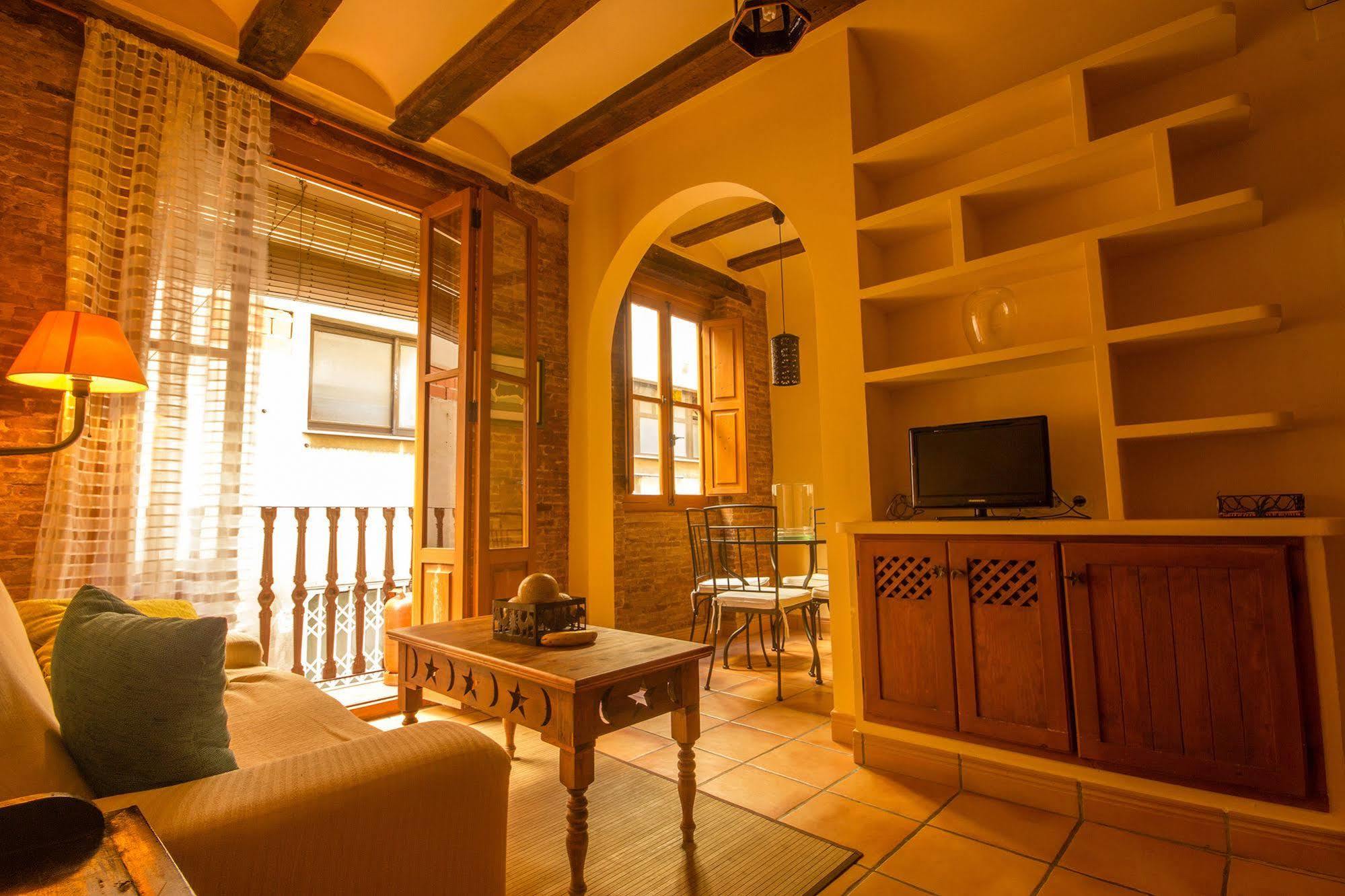 Total Valencia Charming Apartment Екстериор снимка